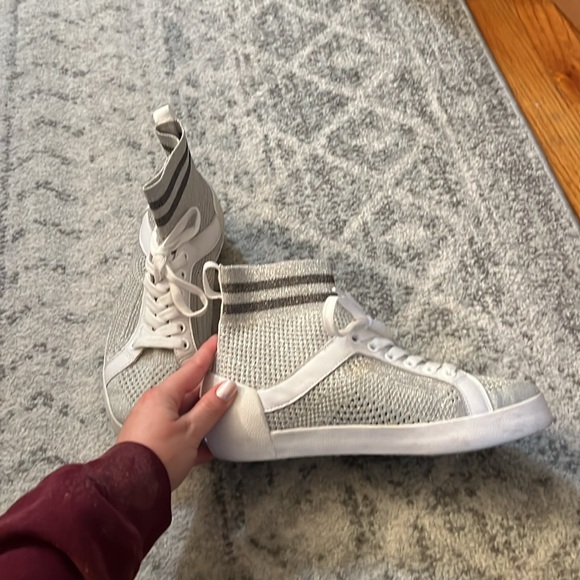 silver ash sneakers worn once brand new condition size 7 - Picture 4 of 5